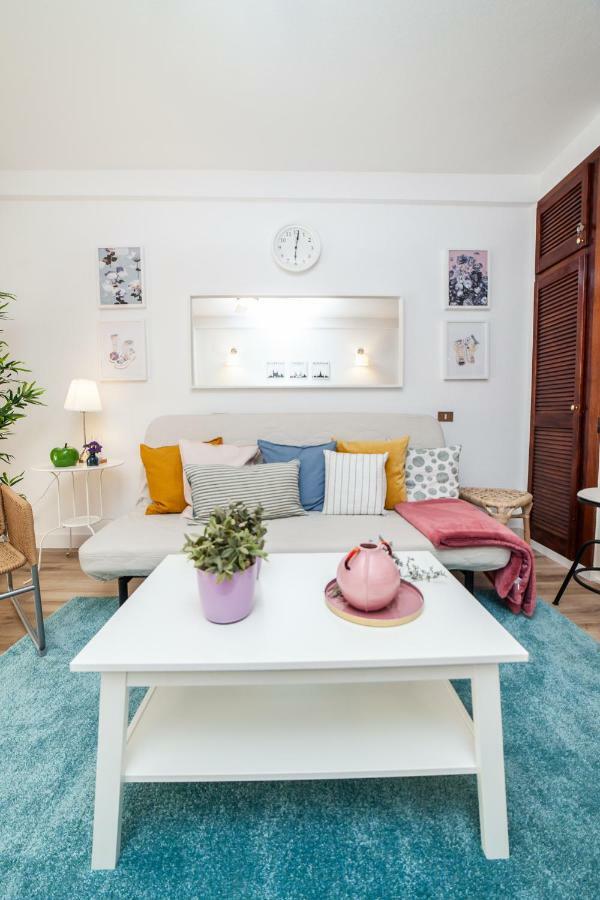 Spectacular Renovated Apartment, 5 Min To Camison Beach, With Aircon Arona  Εξωτερικό φωτογραφία